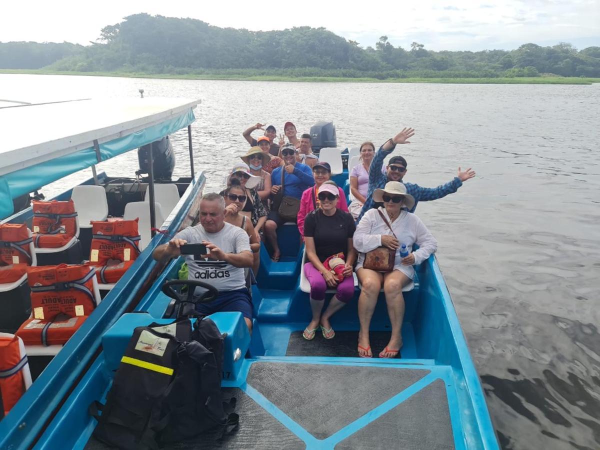 Cabinas El Muellecito Tortuguero Exterior foto