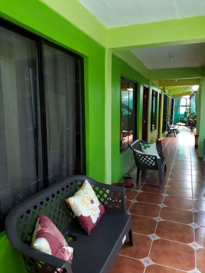 Cabinas El Muellecito Tortuguero Exterior foto